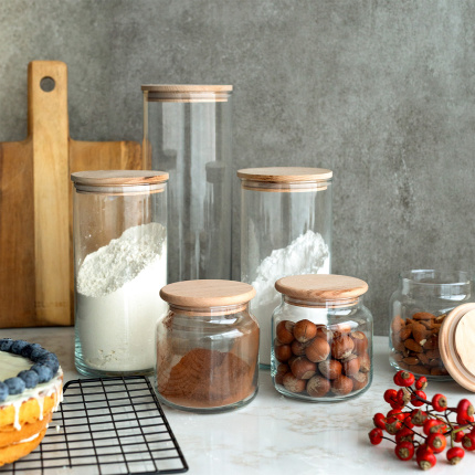 Contenitore in vetro con coperchio 1,25 l | Basic Kitchen